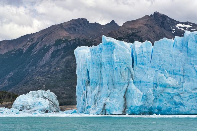 Il ghiacciaio Perito Moreno si sta ritirando