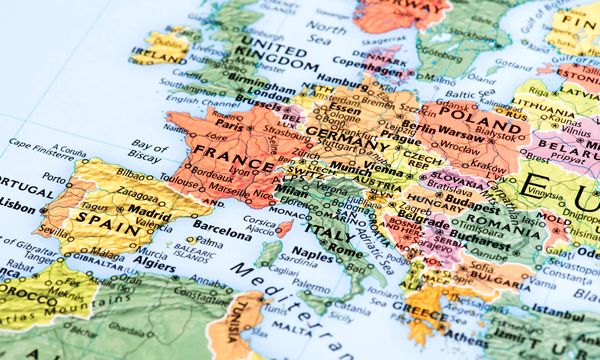 Decarbonizzazione: 826 miliardi di benefici l’anno in Europa, in Italia ogni euro investito ne restituisce tre
