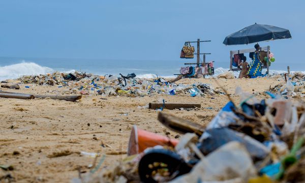 Beach Litter 2025: sulle spiagge italiane quasi 900 rifiuti ogni 100 metri