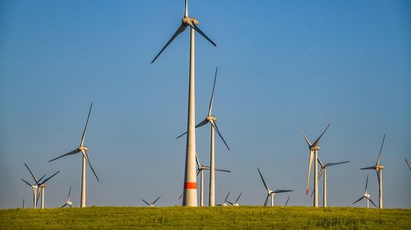 Spagna, il modello delle rinnovabili: bollette più basse e meno gas rispetto a Italia e Germania