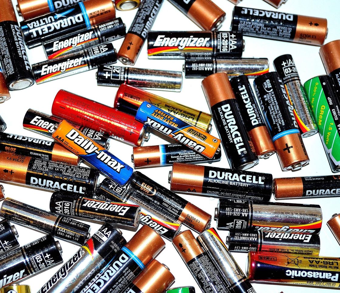 Batterie esauste, in Italia quasi 9 milioni di kg raccolti nel 2025