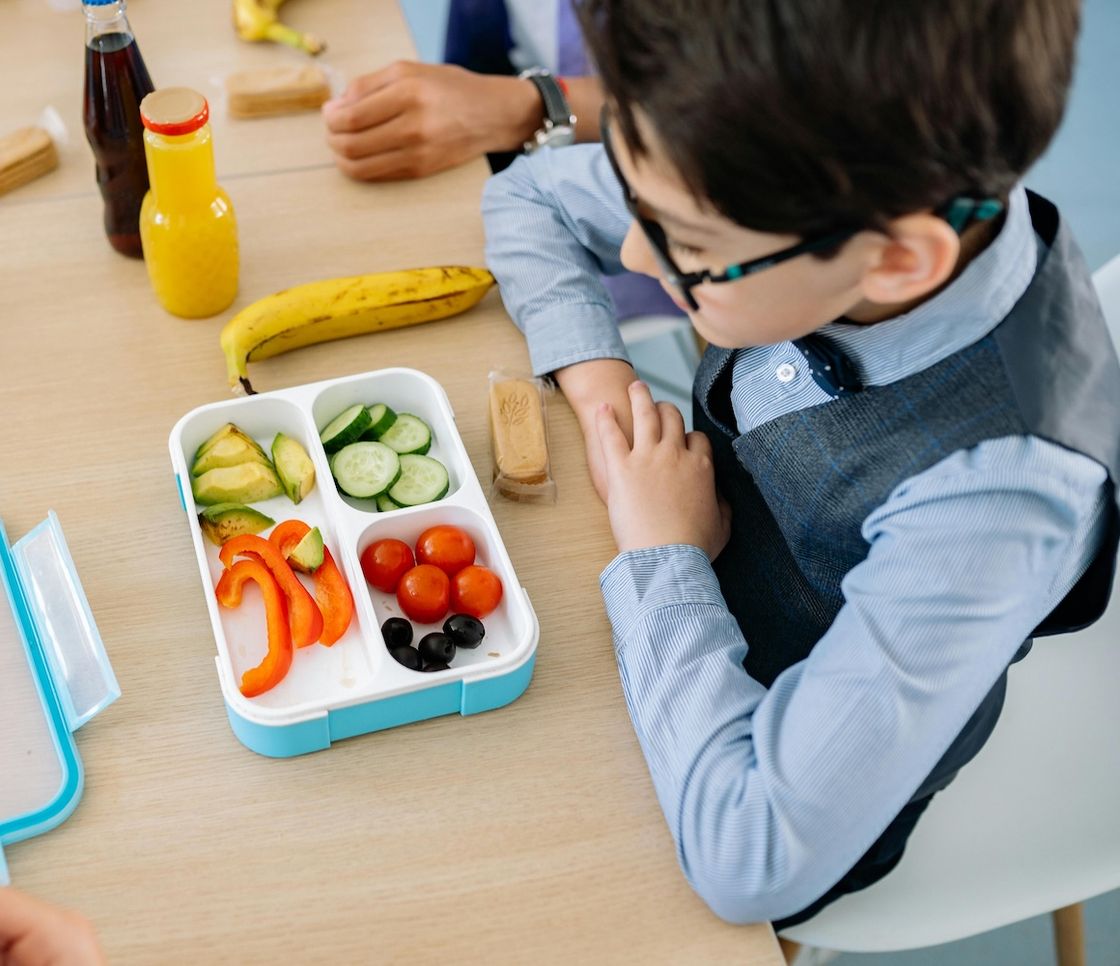 La California vieta i cibi ultraprocessati nelle mense scolastiche: è la prima volta negli Stati Uniti