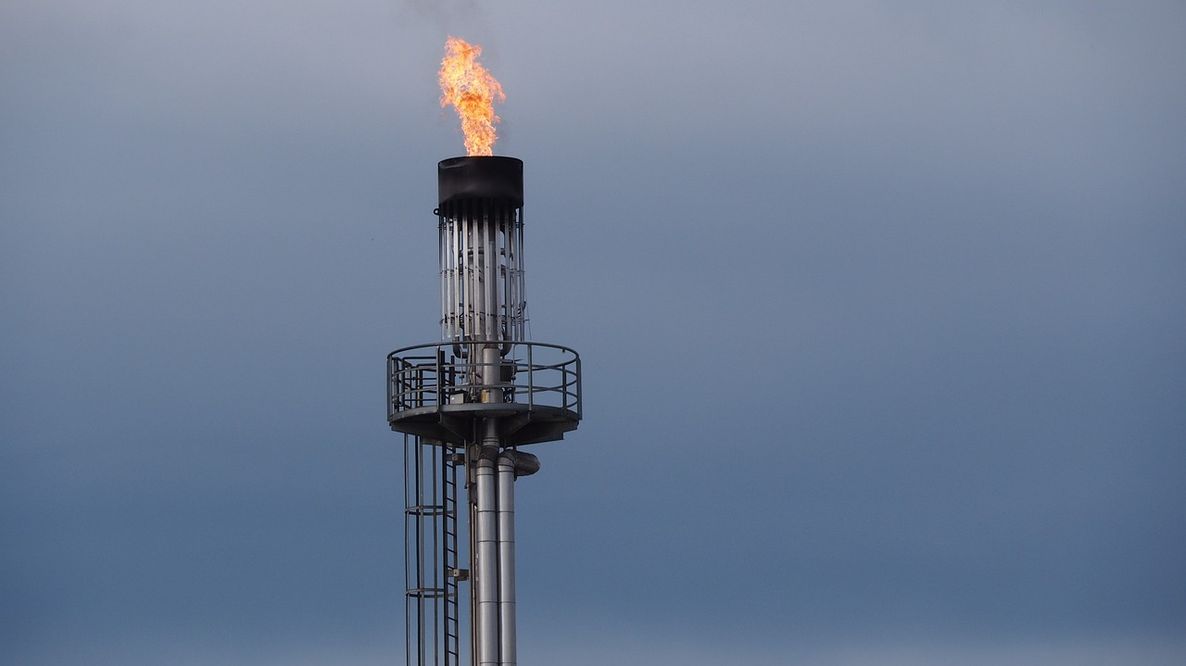 Emissioni di metano ai massimi nel 2024: il gas serra più pericoloso continua a sfuggire al controllo