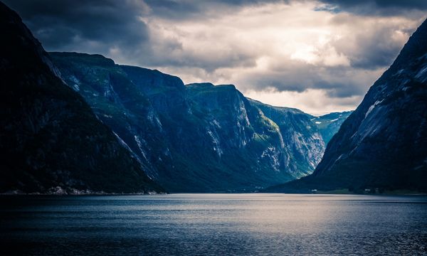 La Norvegia sospende l’estrazione mineraria nei fondali artici: una vittoria per oceani e clima